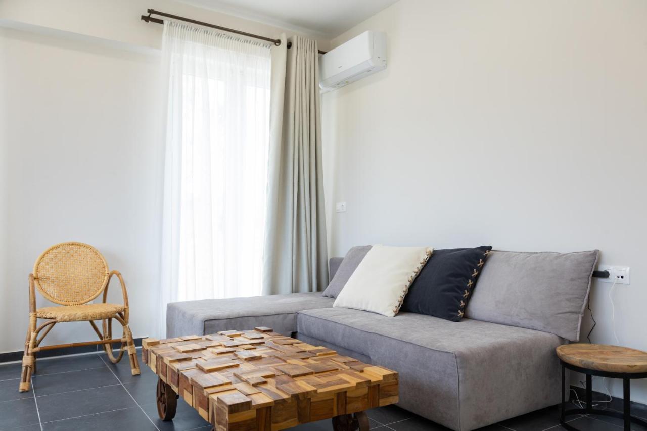 Konstantino'S Corfu Marina View Apartment Κοντόκαλι Εξωτερικό φωτογραφία